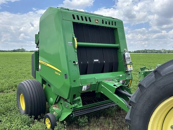 Image of John Deere 560M equipment image 1