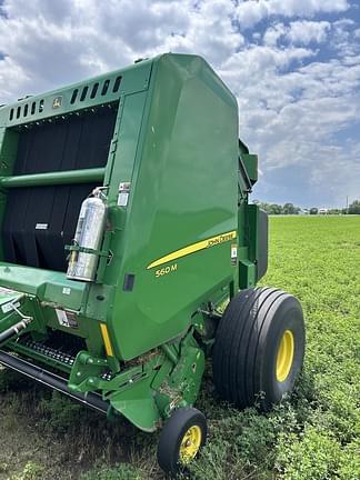 Image of John Deere 560M equipment image 3