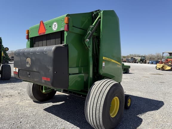 Image of John Deere 560M equipment image 4