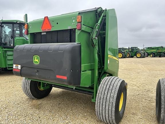 Image of John Deere 560M equipment image 3