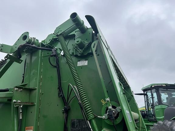 Image of John Deere 560M Primary image