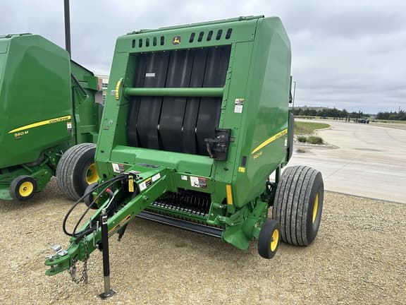 Image of John Deere 560M equipment image 1