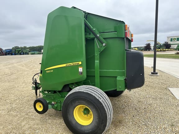 Image of John Deere 560M equipment image 3