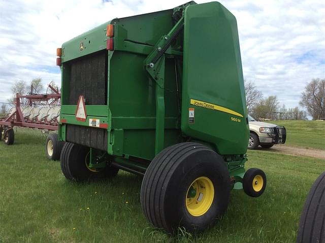 Image of John Deere 560M equipment image 2