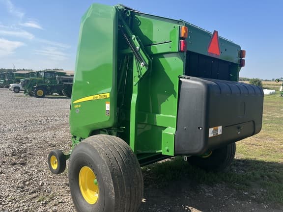 Image of John Deere 560M equipment image 3