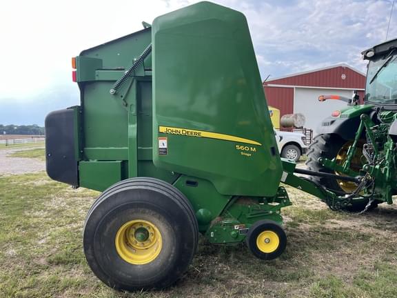 Image of John Deere 560M equipment image 1