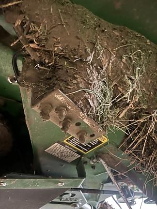 Image of John Deere 560M equipment image 3