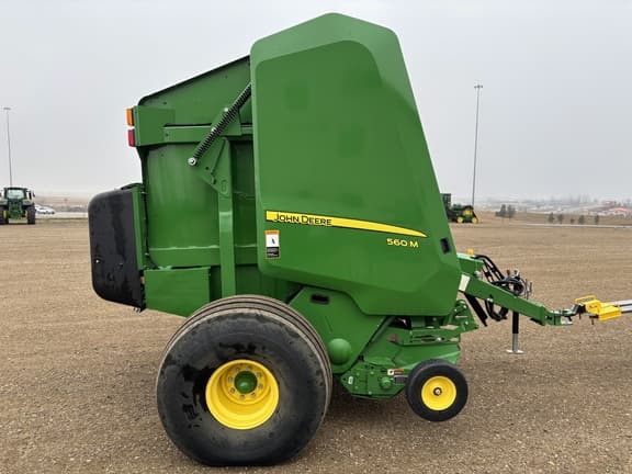 Image of John Deere 560M equipment image 2