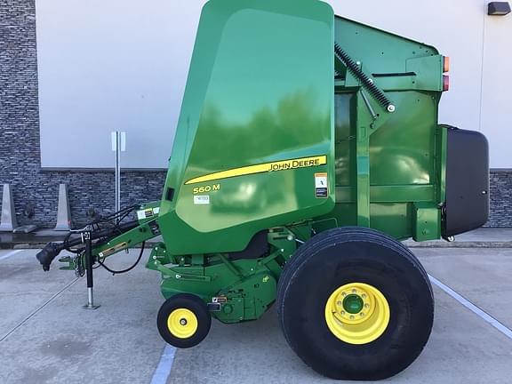 Image of John Deere 560M equipment image 2