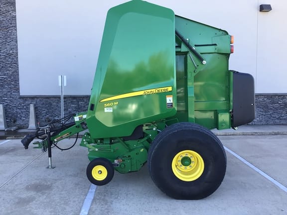 Main image John Deere 560M