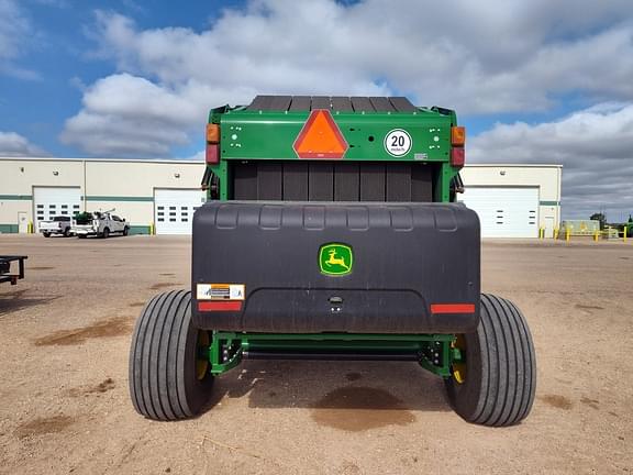 Image of John Deere 560M equipment image 3