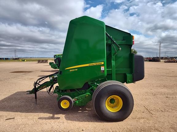 Image of John Deere 560M equipment image 1