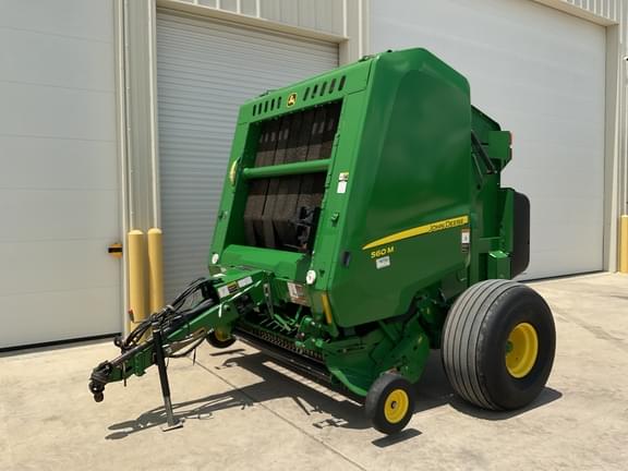 Image of John Deere 560M equipment image 2