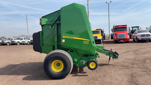 Image of John Deere 560M equipment image 2