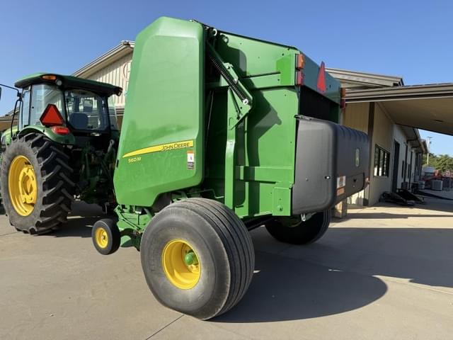 Image of John Deere 560M equipment image 3