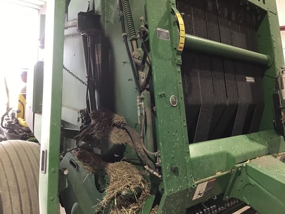 Image of John Deere 560M equipment image 1