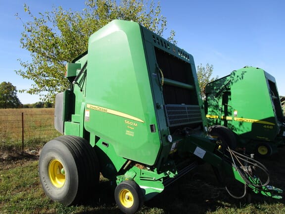 Main image John Deere 560M Silage