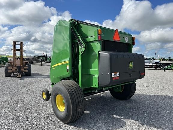 Image of John Deere 560M equipment image 2