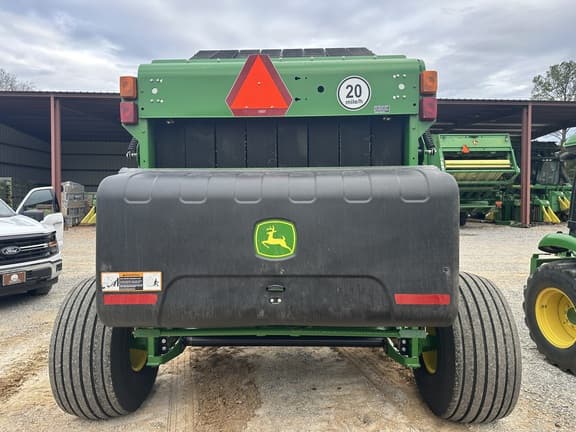 Image of John Deere 560M equipment image 1