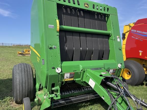 Image of John Deere 560M equipment image 1