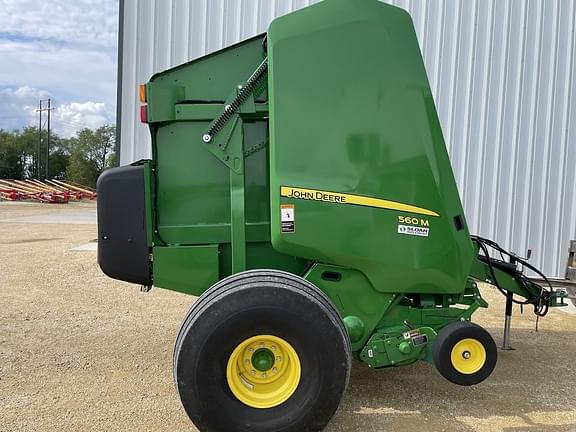 Image of John Deere 560M equipment image 1