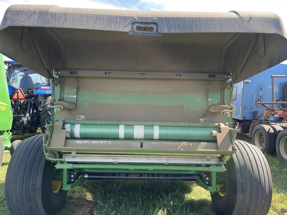 Image of John Deere 560M equipment image 2