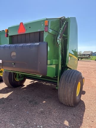 Image of John Deere 560M equipment image 2