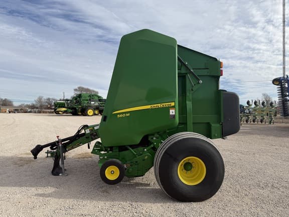 Image of John Deere 560M equipment image 1