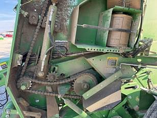 Main image John Deere 560M 8