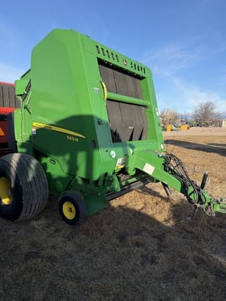 Image of John Deere 560M equipment image 4