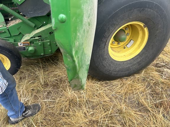 Image of John Deere 560M equipment image 2