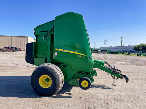 Image of John Deere 560M equipment image 3