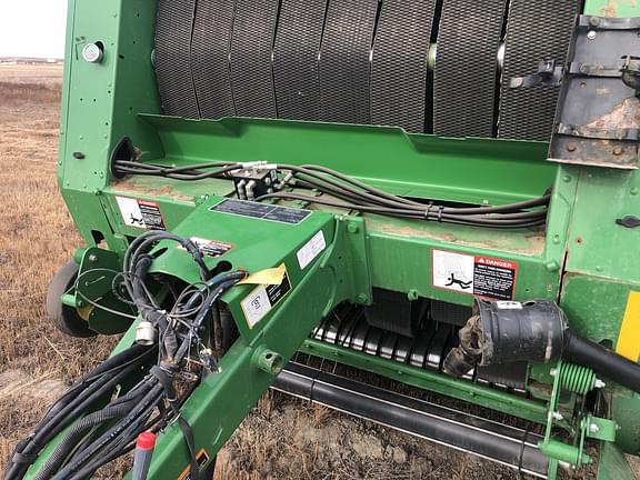 Image of John Deere 560M equipment image 2