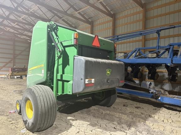 Image of John Deere 560M equipment image 4