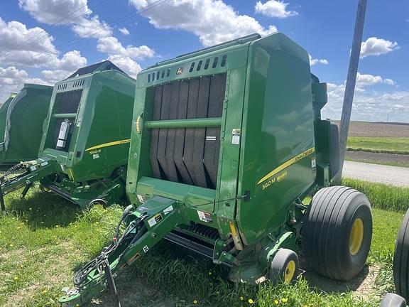 Image of John Deere 560M equipment image 2