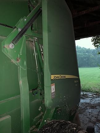 Image of John Deere 560M Silage equipment image 2