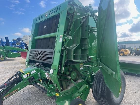 Image of John Deere 560M Silage equipment image 4