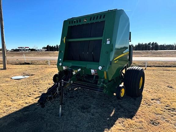 Image of John Deere 560M equipment image 4