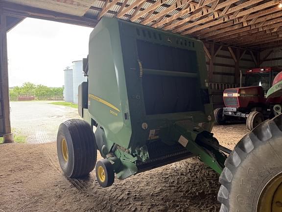 Image of John Deere 560M equipment image 2
