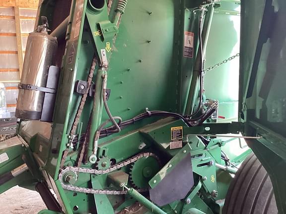 Image of John Deere 560M equipment image 4
