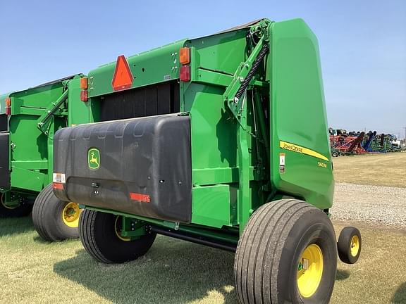 Image of John Deere 560M equipment image 2