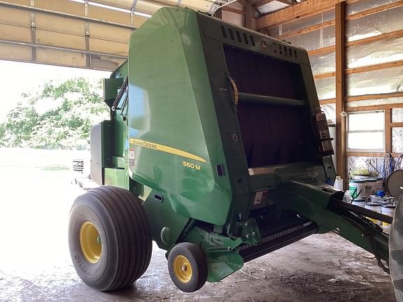 Image of John Deere 560M equipment image 1