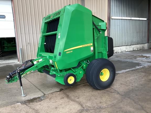 Image of John Deere 560M equipment image 3
