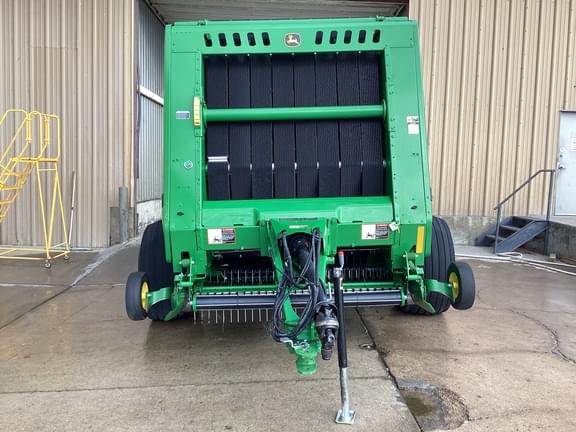 Image of John Deere 560M equipment image 1