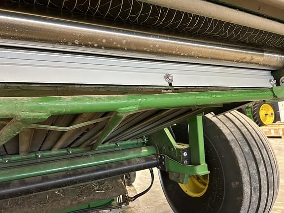 Image of John Deere 560M MegaWideHC2 equipment image 2