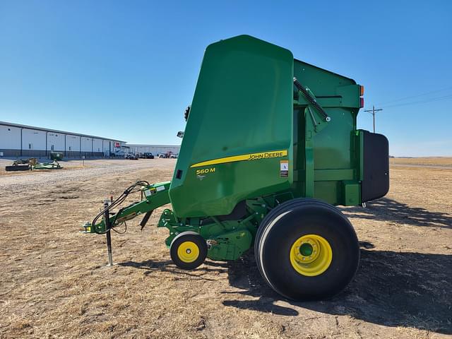 Image of John Deere 560M equipment image 4