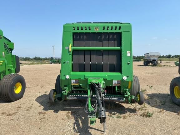 Image of John Deere 560R equipment image 4