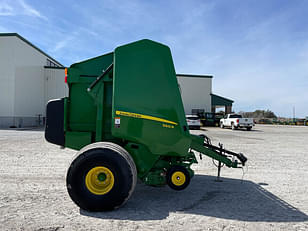 Main image John Deere 560R 4