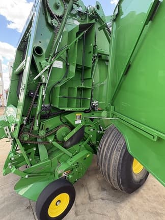 Image of John Deere 560R equipment image 4