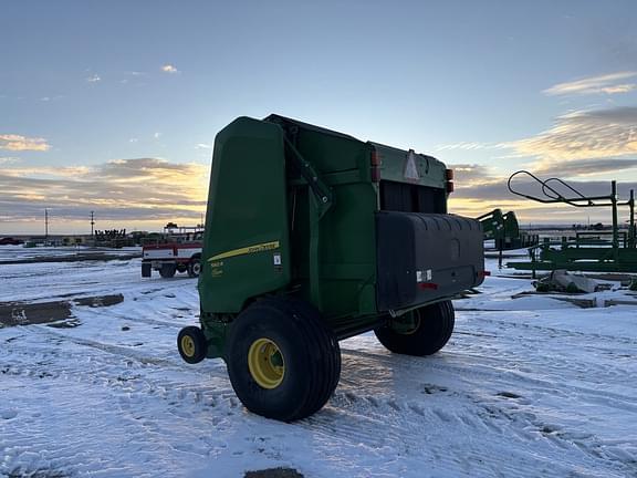 Image of John Deere 560R equipment image 4